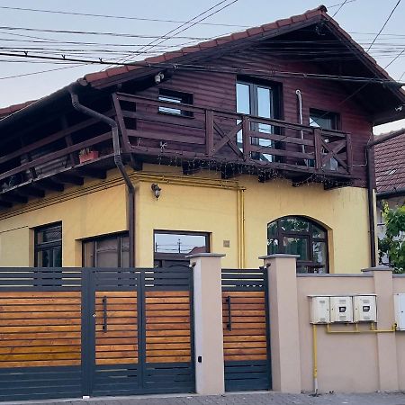 فيلا Casa Tamplarului ألبا يوليا المظهر الخارجي الصورة